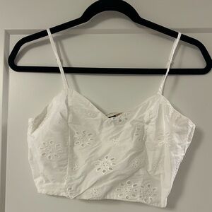 Universal Threads White Eyelet Lace Cropped Tank Top